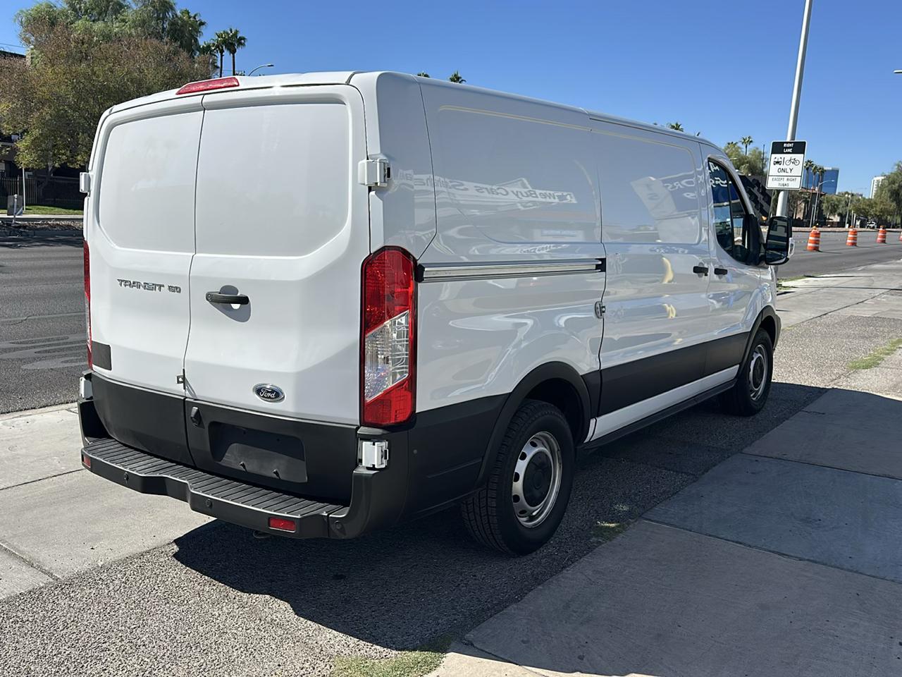 Ford Transit 150 Van Low Roof w/Sliding Pass. 130-in. WB 2019
