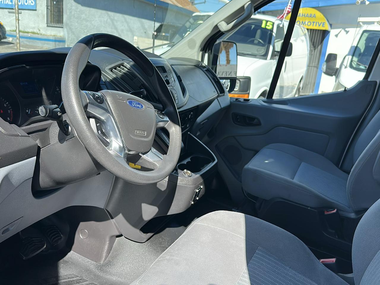 Ford Transit 150 Van Low Roof w/Sliding Pass. 130-in. WB 2019
