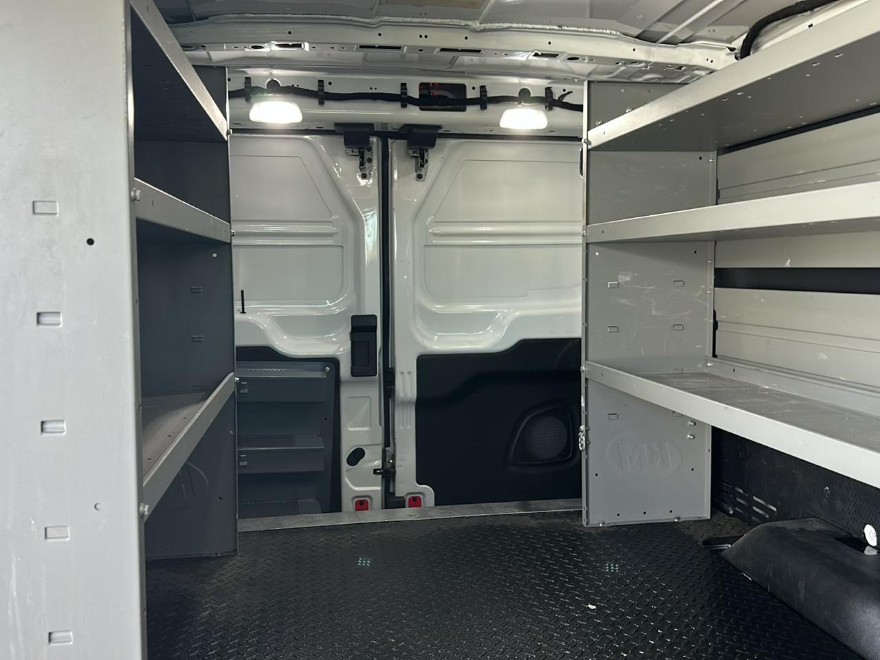 Ford Transit 150 Van Low Roof w/Sliding Pass. 130-in. WB 2019