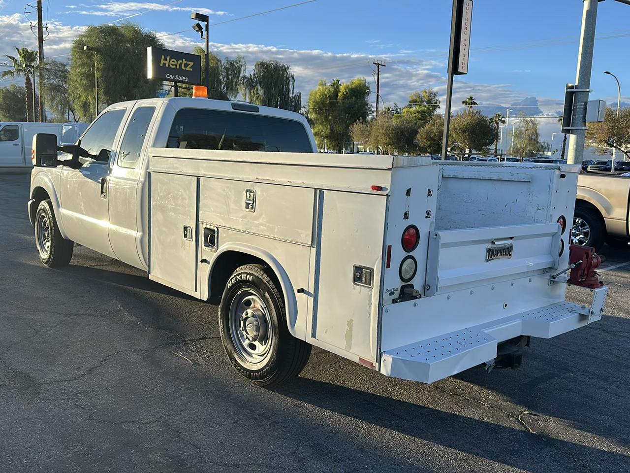 Ford F-350 SD Lariat SuperCab 2WD 2013