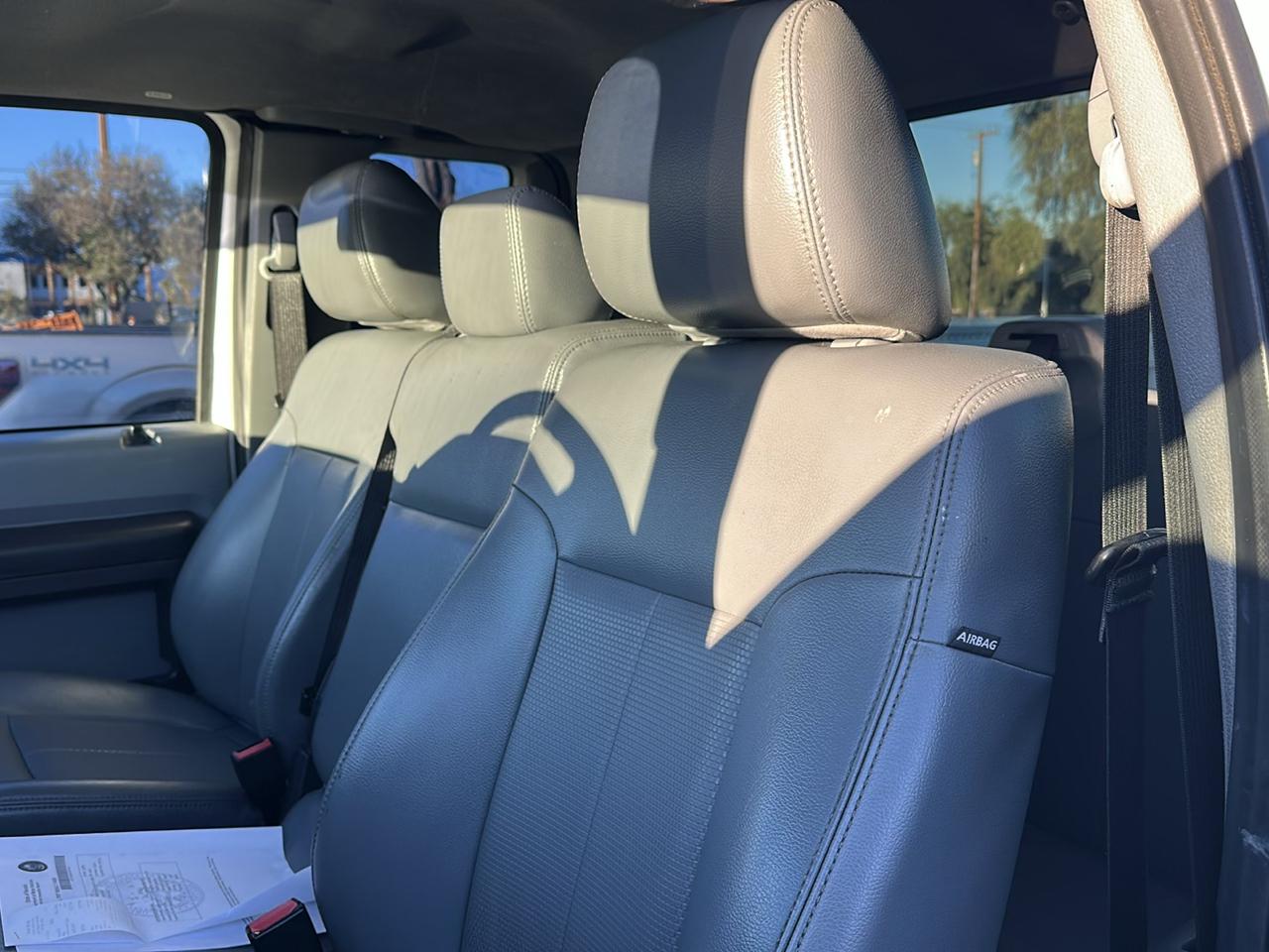 Ford F-350 SD Lariat SuperCab 2WD 2013