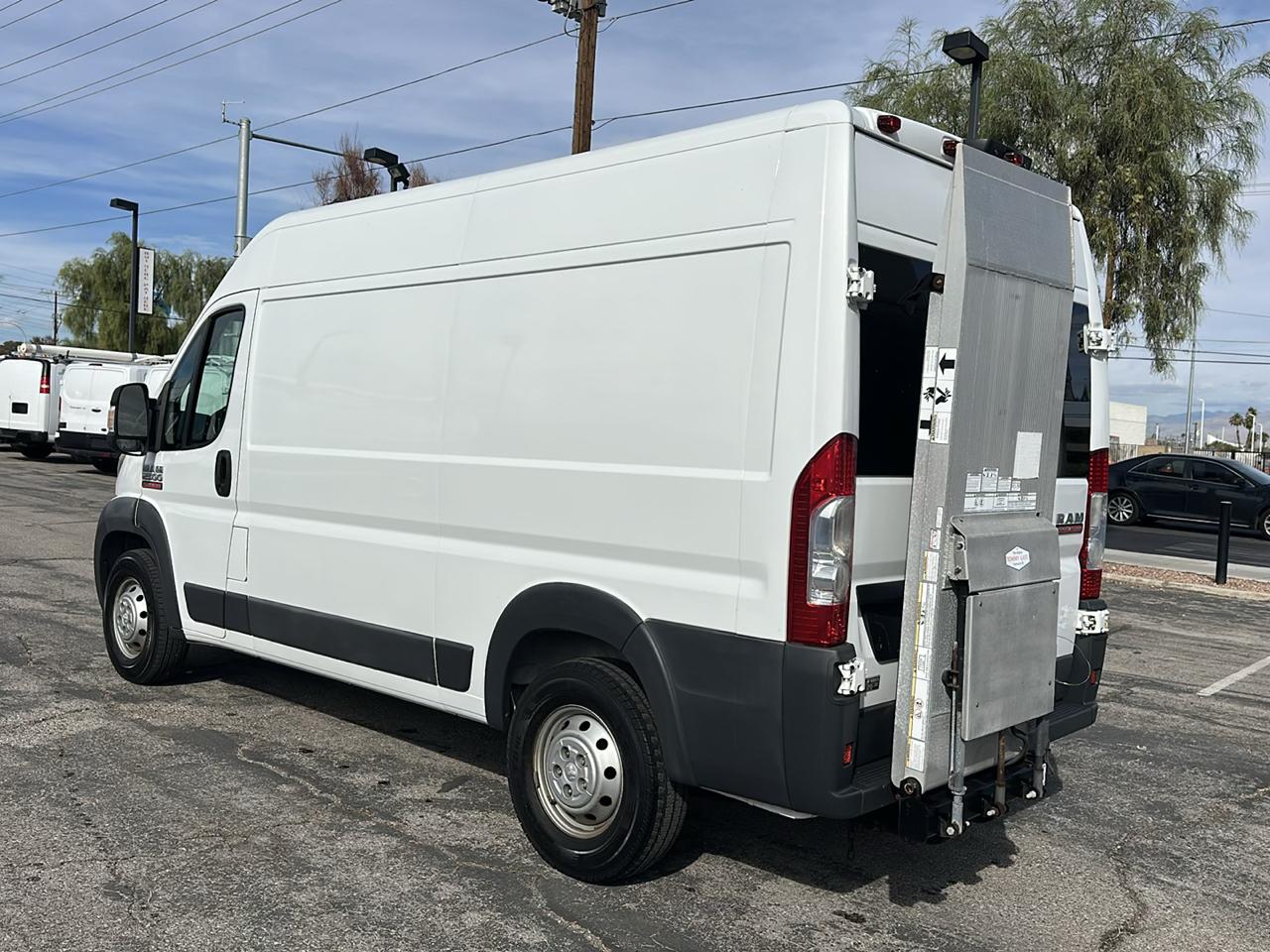 RAM Promaster 2500 High Roof Tradesman 136-in. WB 2016