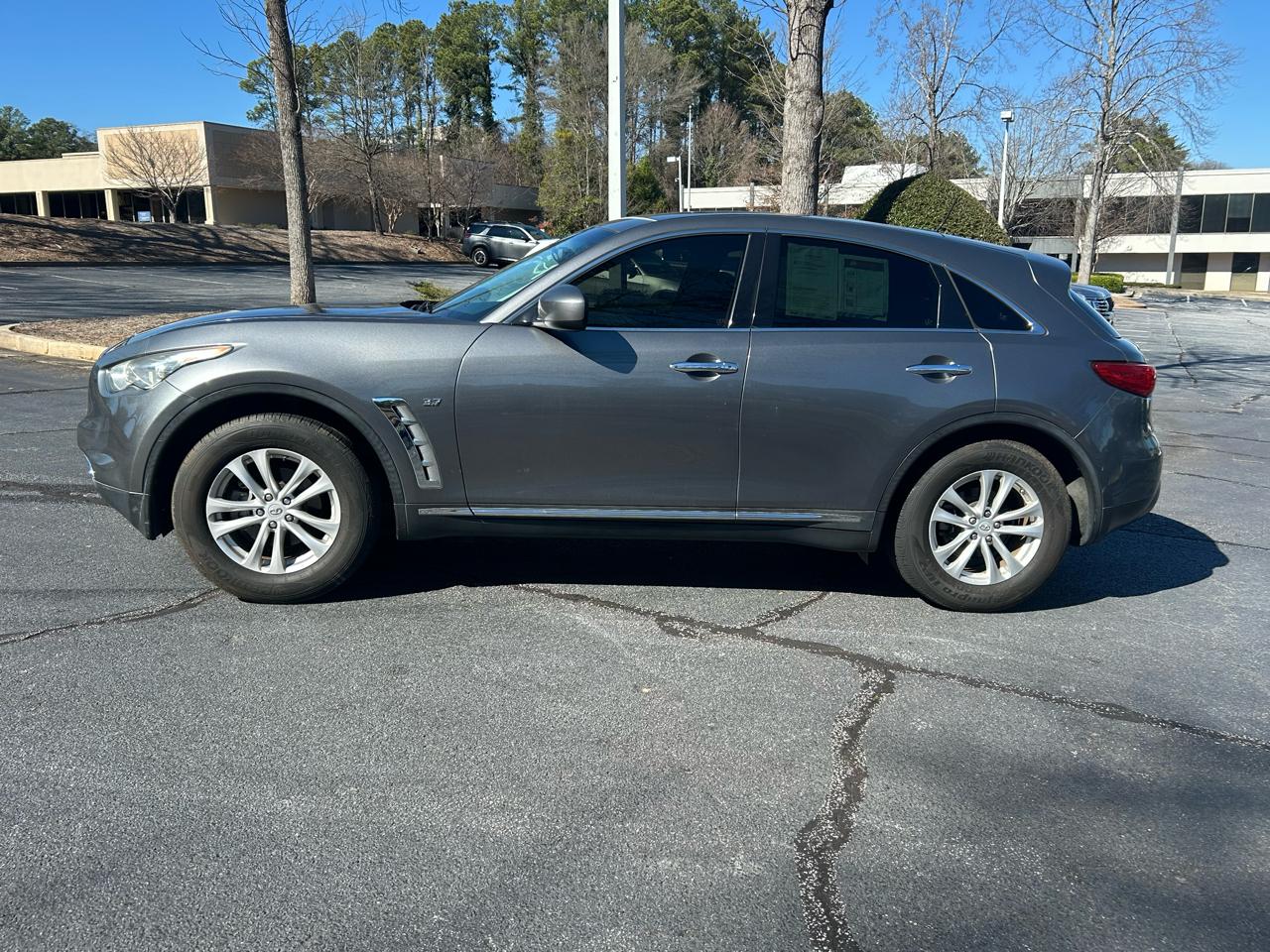 Infiniti QX70 RWD 4dr 2016