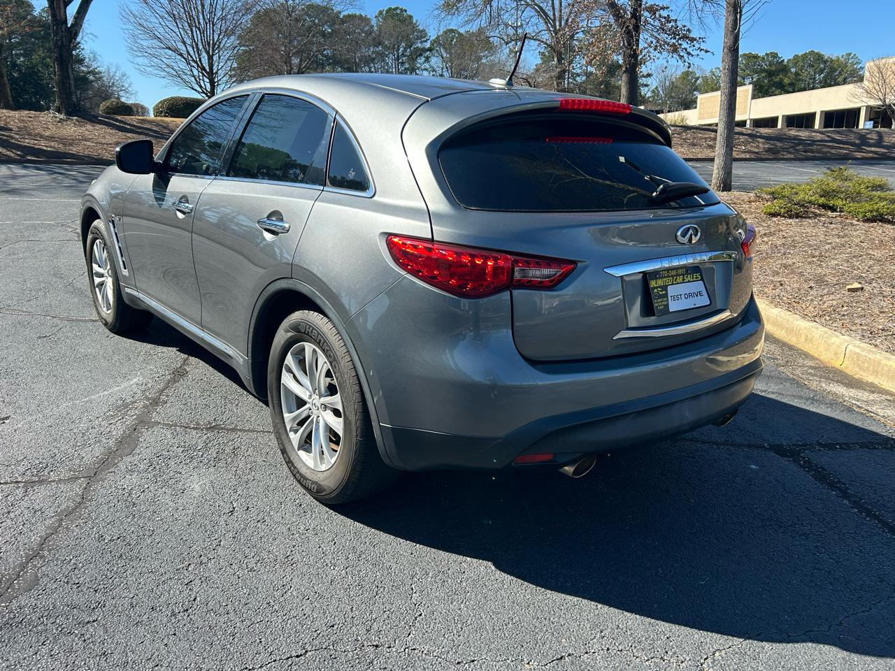 Infiniti QX70 RWD 4dr 2016