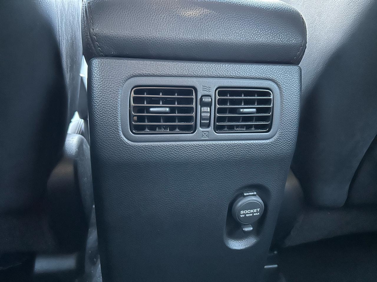 Infiniti QX70 RWD 4dr 2016