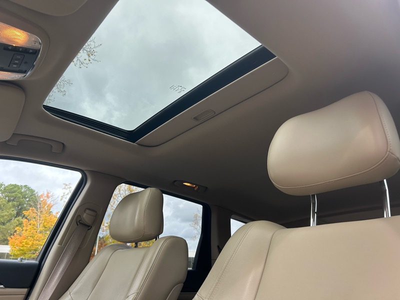 Jeep Grand Cherokee Limited 2WD 2015 Jeep Grand Cherokee Limited 2WD 2015