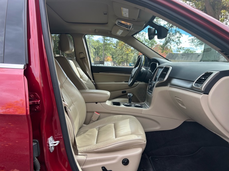 Jeep Grand Cherokee Limited 2WD 2015 Jeep Grand Cherokee Limited 2WD 2015