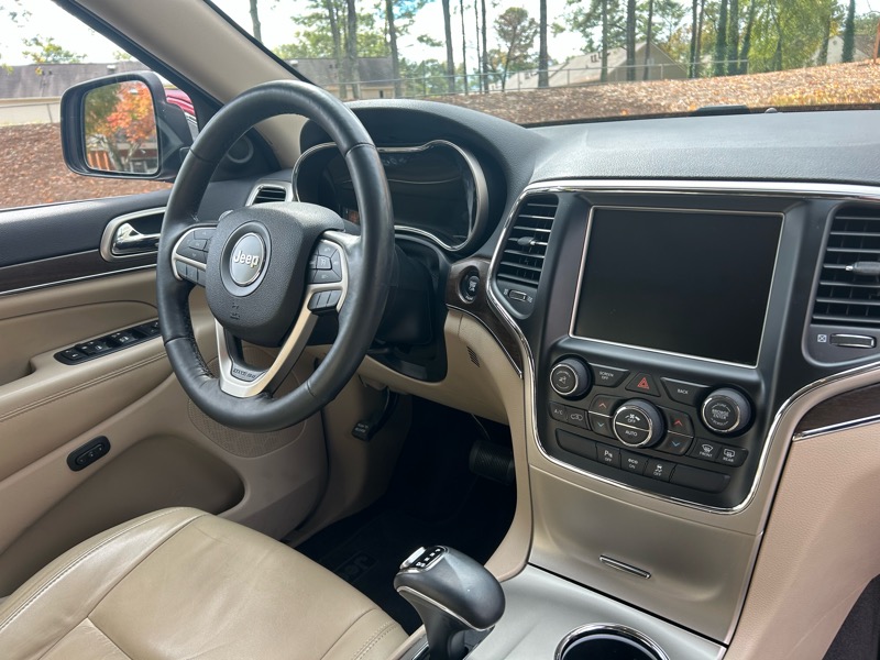 Jeep Grand Cherokee Limited 2WD 2015 Jeep Grand Cherokee Limited 2WD 2015