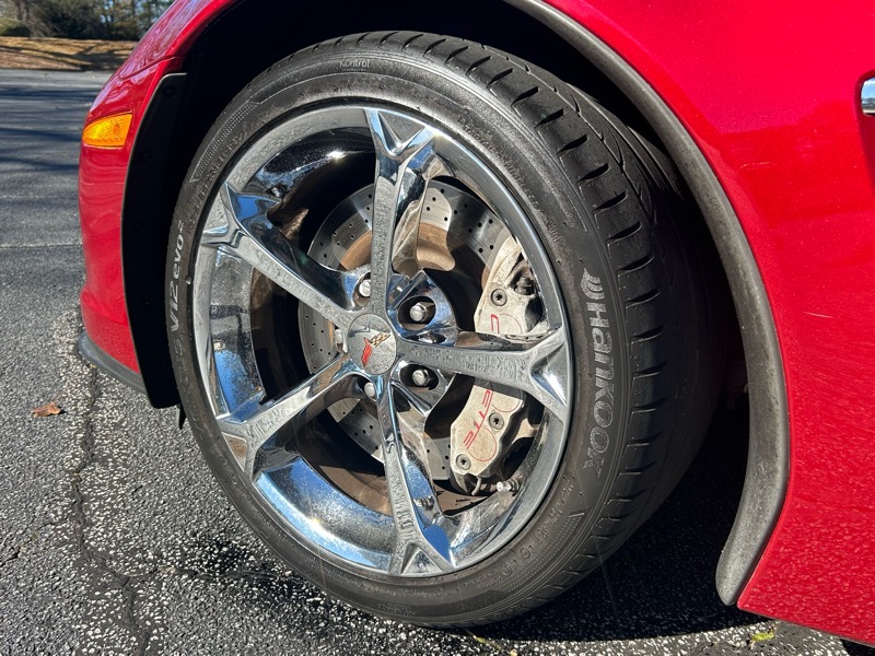 Chevrolet Corvette 2dr Conv Z16 Grand Sport w/3LT 2011