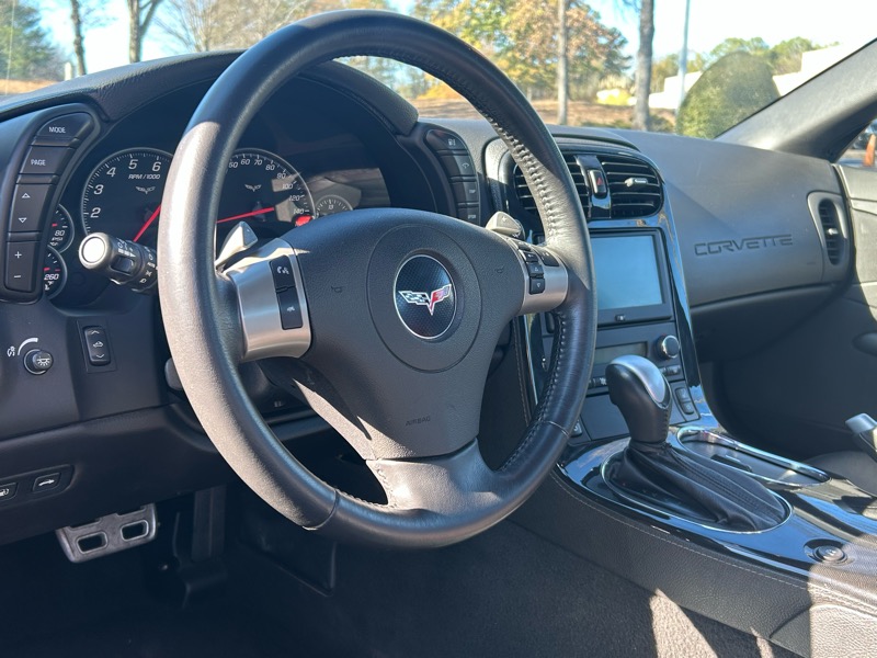 Chevrolet Corvette 2dr Conv Z16 Grand Sport w/3LT 2011