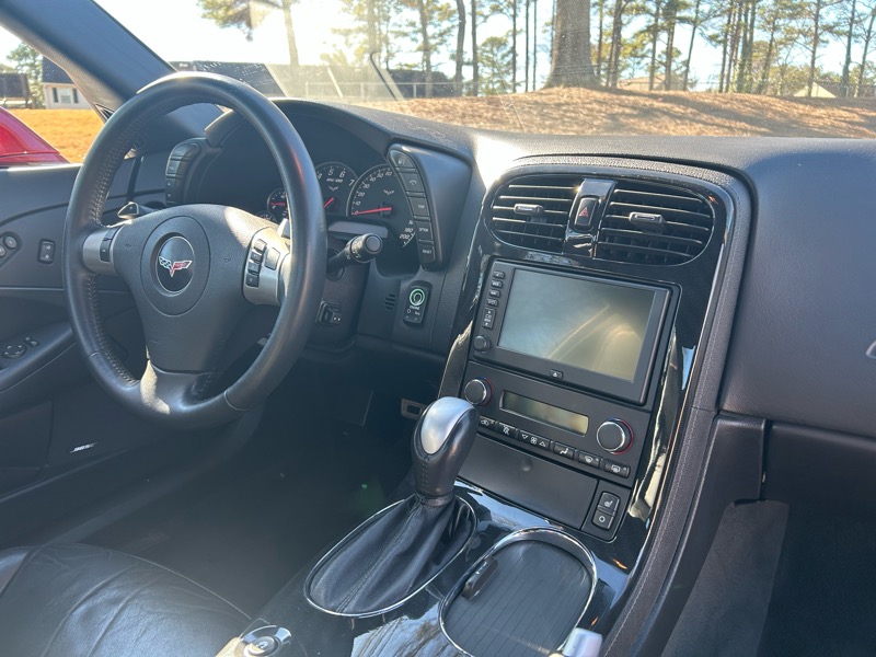 Chevrolet Corvette 2dr Conv Z16 Grand Sport w/3LT 2011