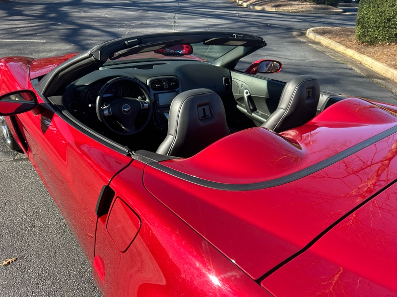 Chevrolet Corvette 2dr Conv Z16 Grand Sport w/3LT 2011