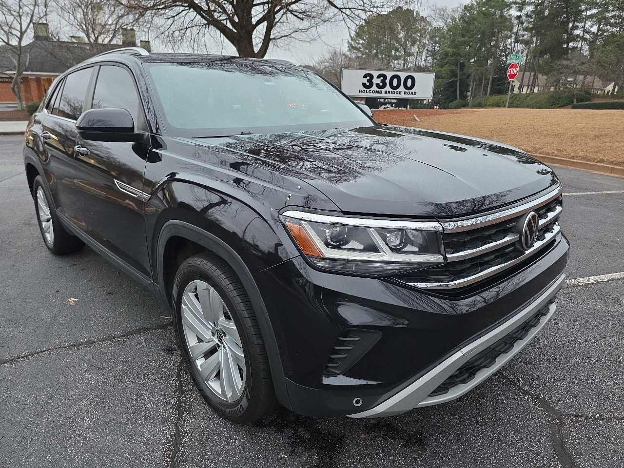 Volkswagen Atlas Cross Sport 3.6L V6 SE w/Technology FWD 2021