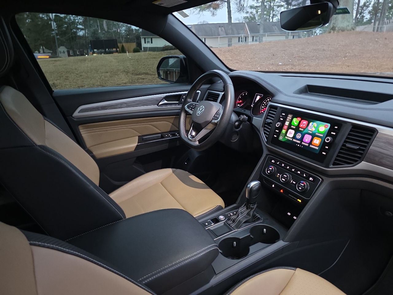 Volkswagen Atlas Cross Sport 3.6L V6 SE w/Technology FWD 2021