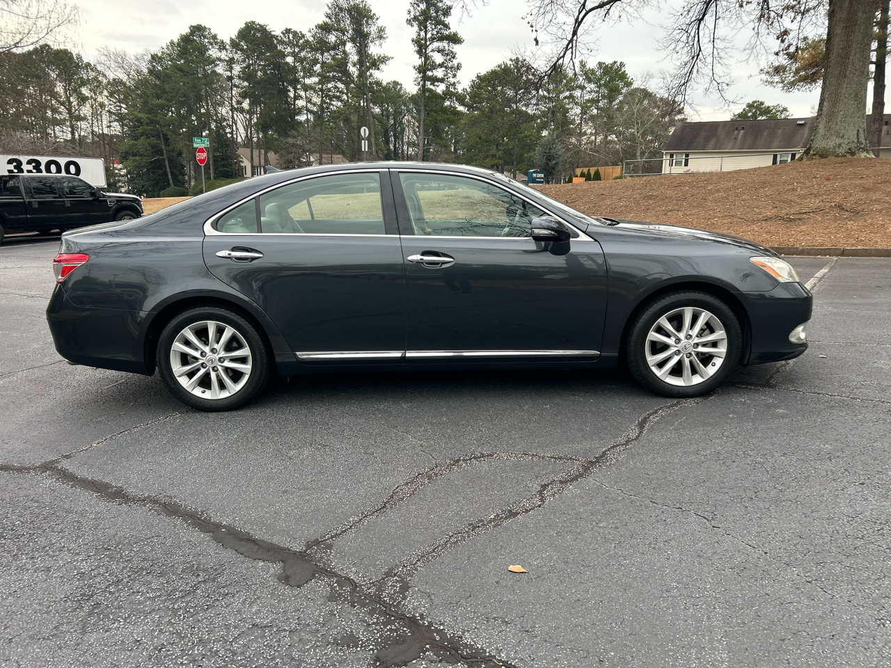 Lexus ES 350 4dr Sdn 2011