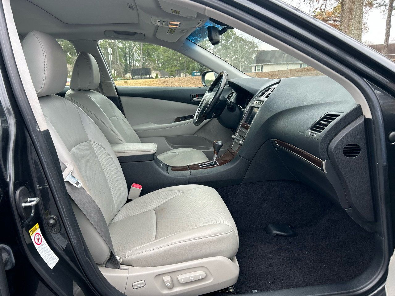 Lexus ES 350 4dr Sdn 2011