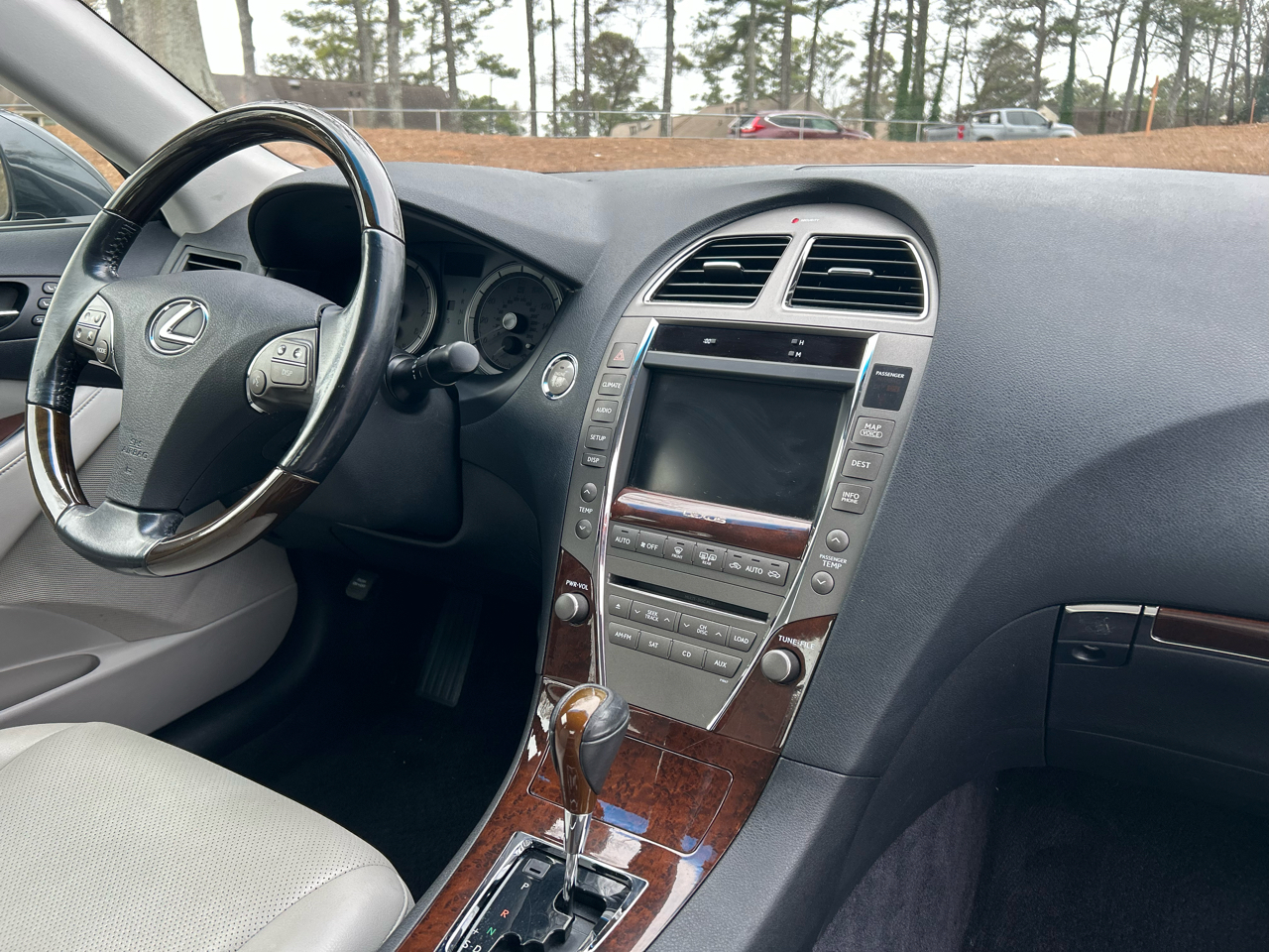 Lexus ES 350 4dr Sdn 2011