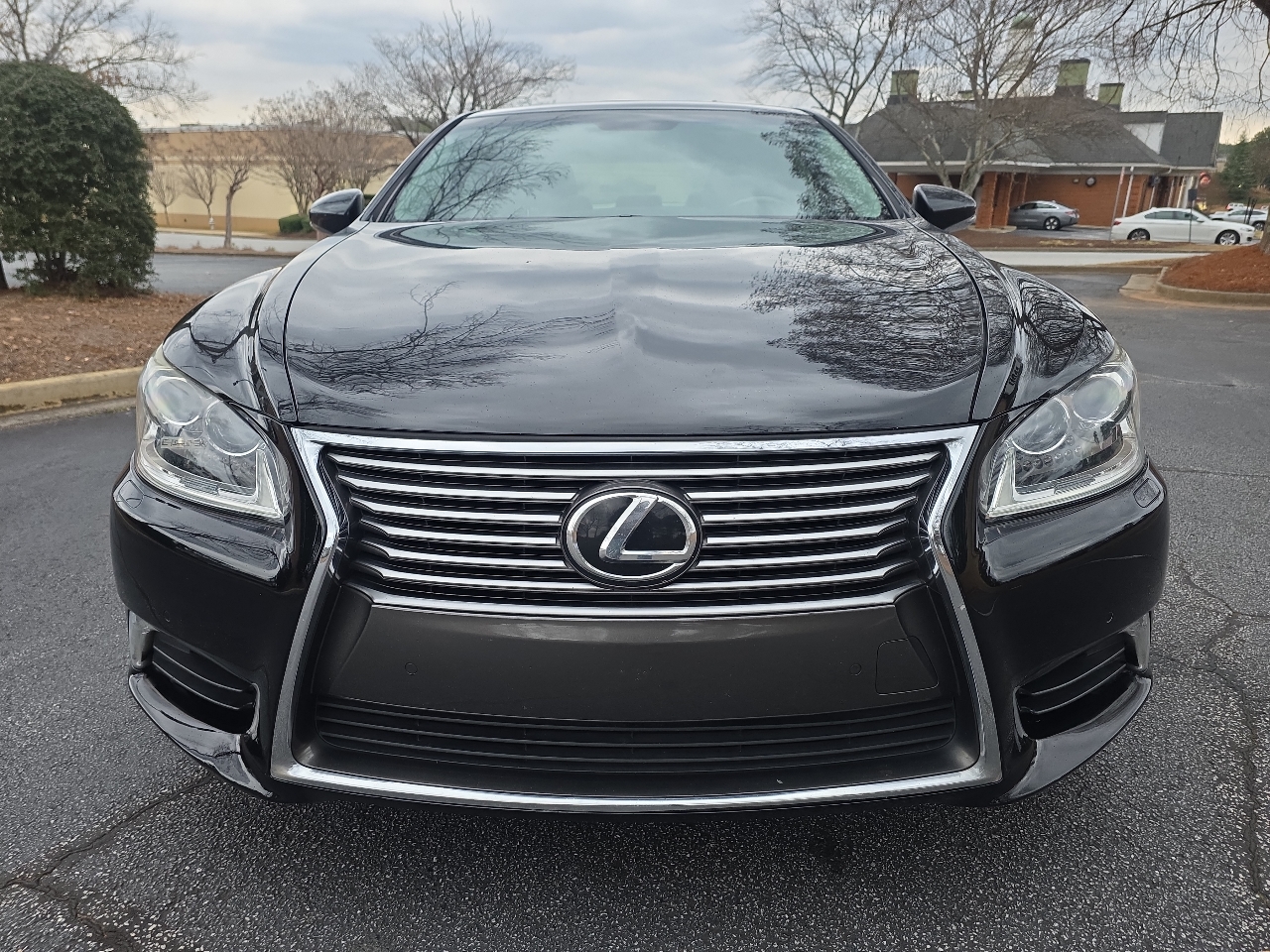 Lexus LS 460 4dr Sdn RWD 2013