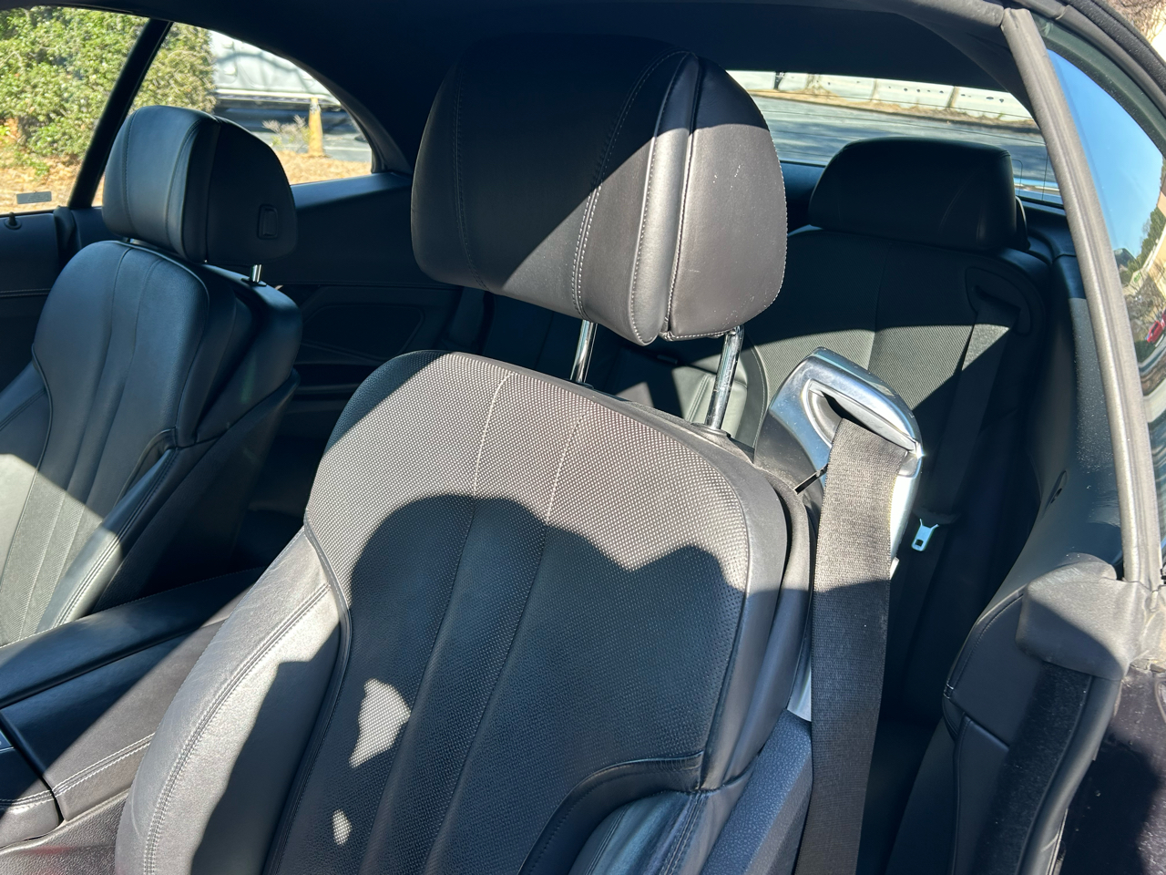 BMW 6 Series 2dr Conv 640i 2012