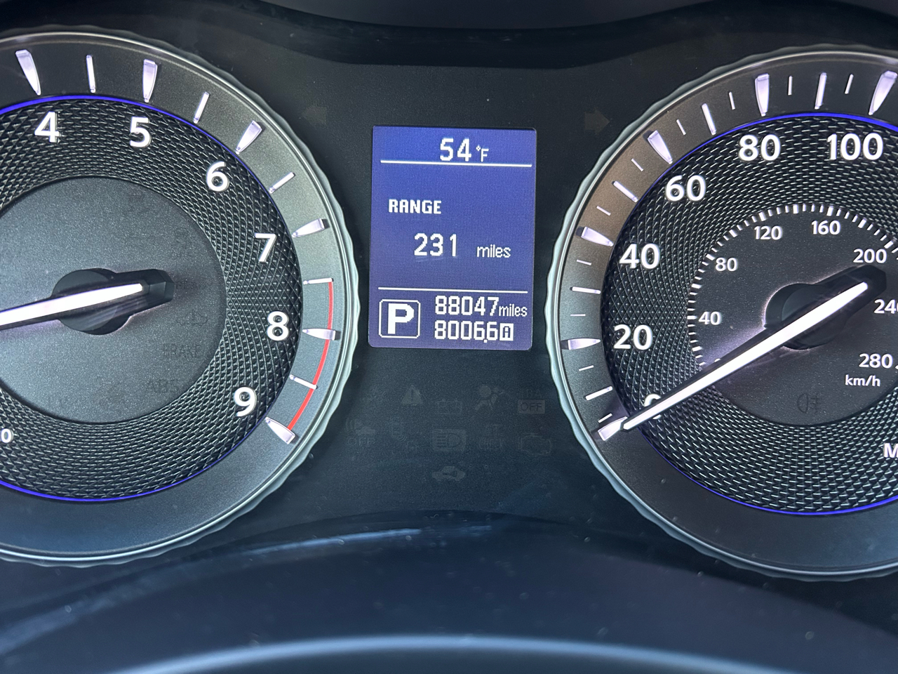 Infiniti Q70 3.7 RWD 2016