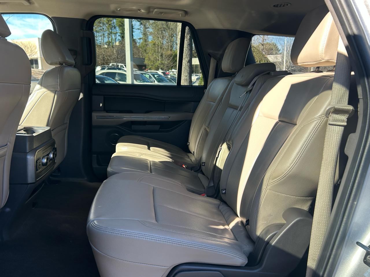 Ford Expedition Max XLT 4x4 2021