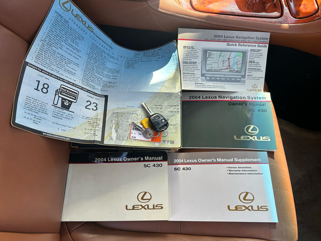 Lexus SC 430 2D Hardtop Convt 2004