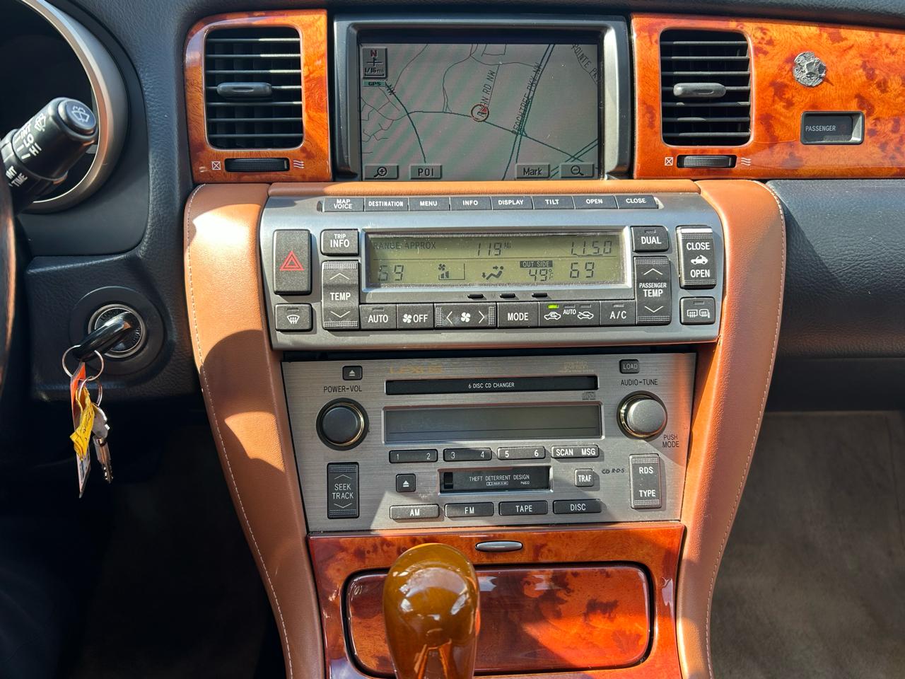 Lexus SC 430 2D Hardtop Convt 2004