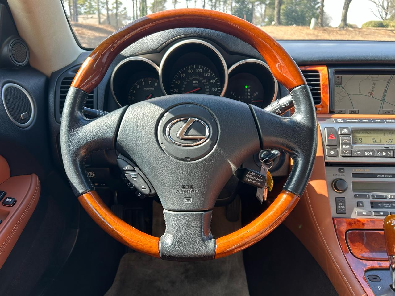 Lexus SC 430 2D Hardtop Convt 2004