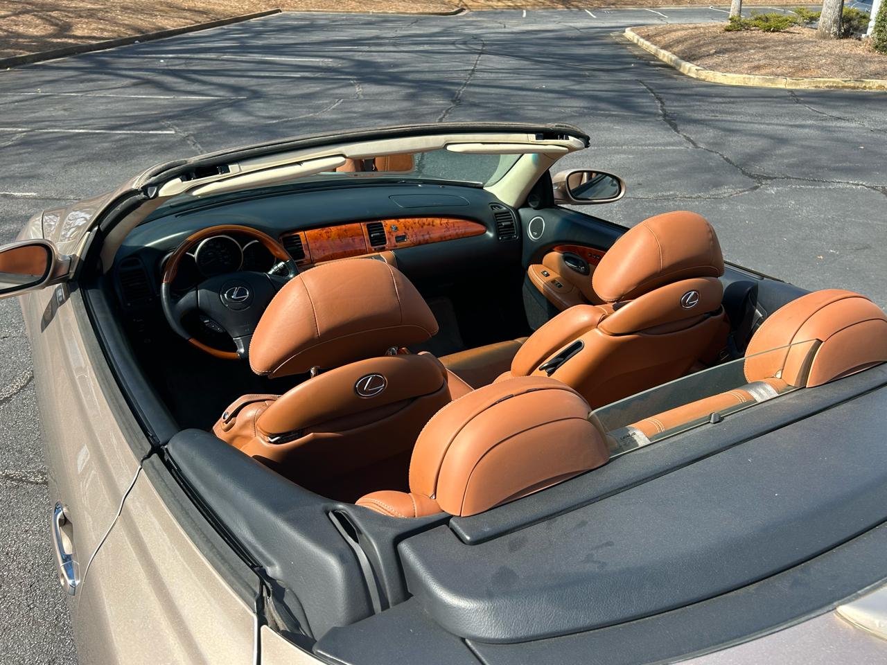 Lexus SC 430 2D Hardtop Convt 2004