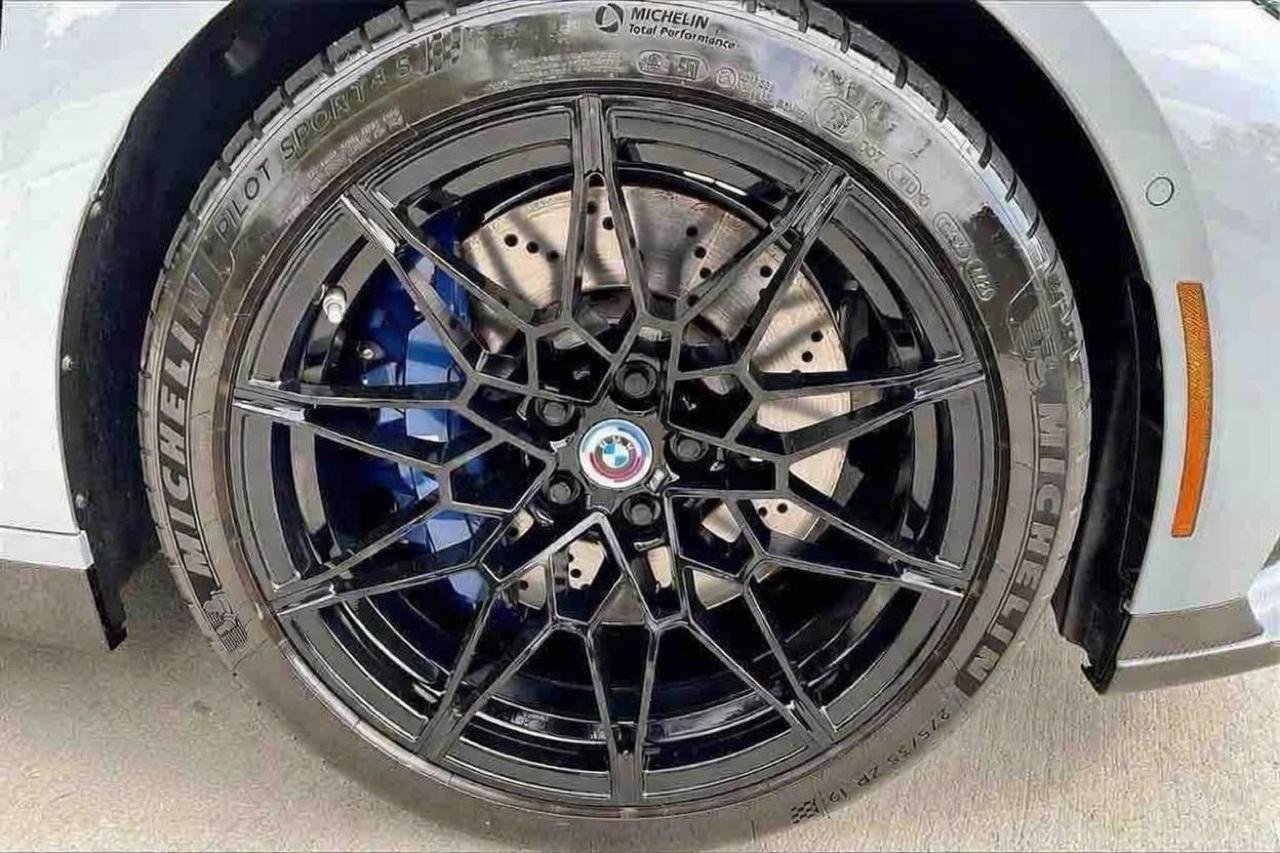 BMW M4 Competition xDrive Convertible 2023