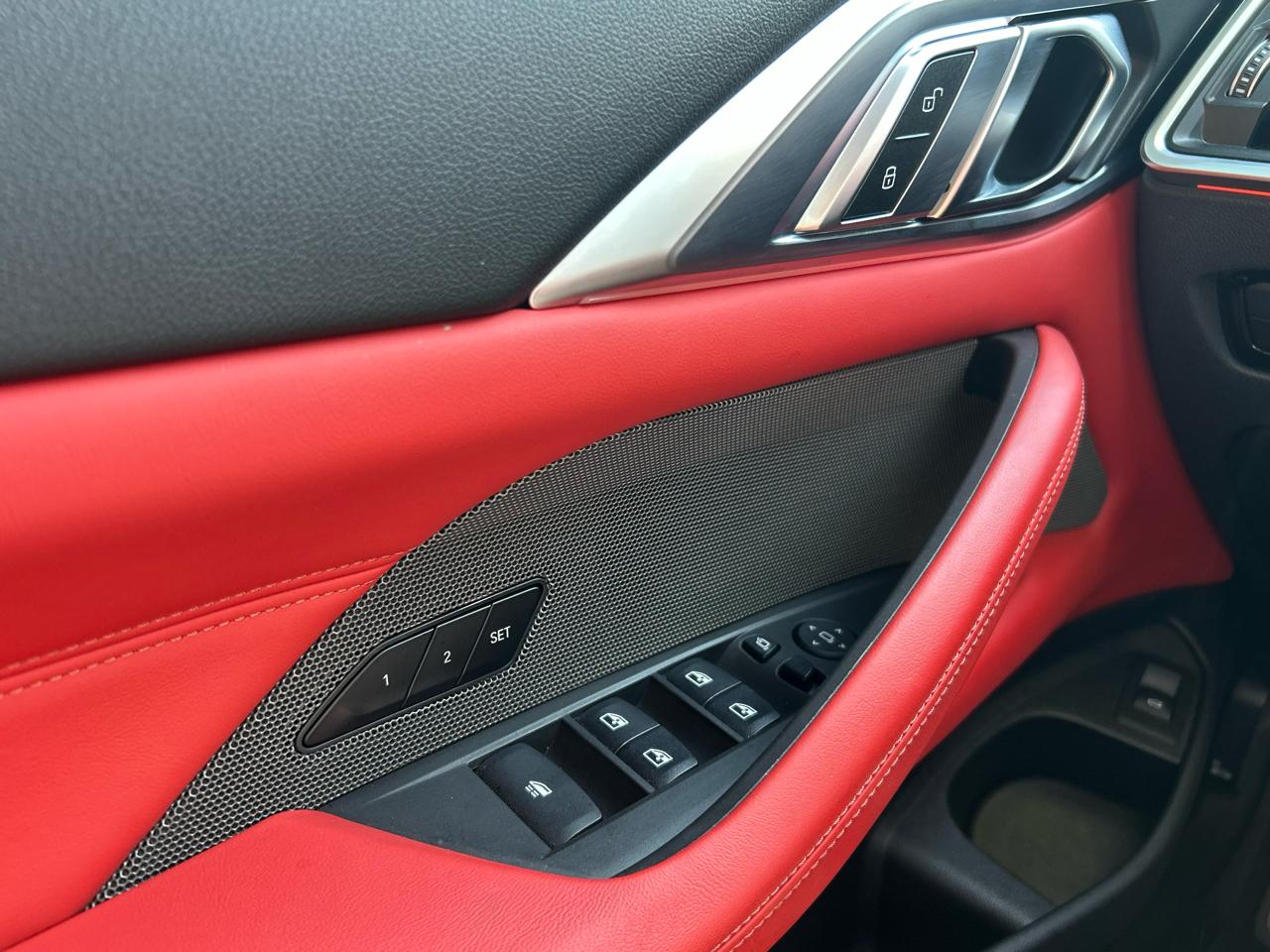 BMW M4 Competition xDrive Convertible 2023