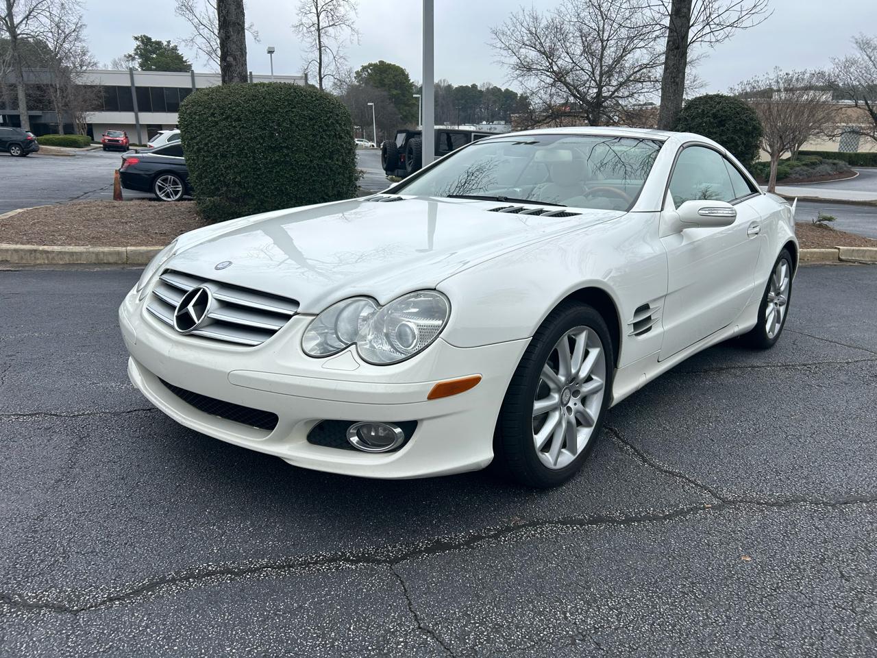 Mercedes-Benz SL-Class 2dr Roadster 5.5L V8 2008