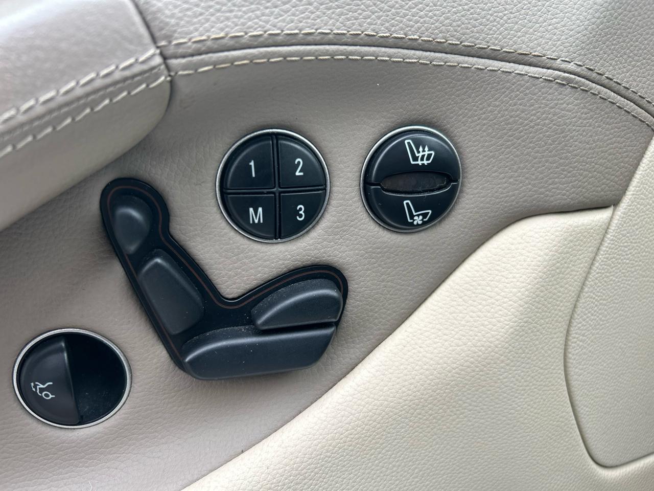 Mercedes-Benz SL-Class 2dr Roadster 5.5L V8 2008