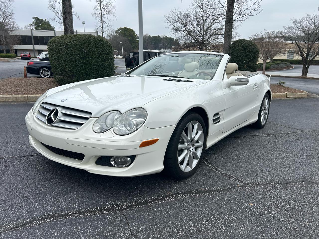 Mercedes-Benz SL-Class 2dr Roadster 5.5L V8 2008
