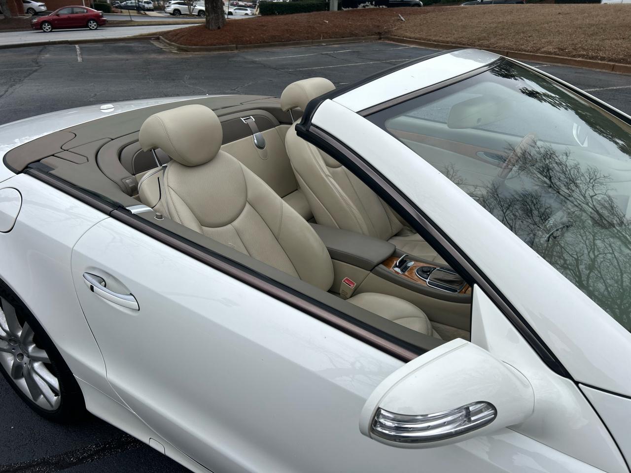 Mercedes-Benz SL-Class 2dr Roadster 5.5L V8 2008