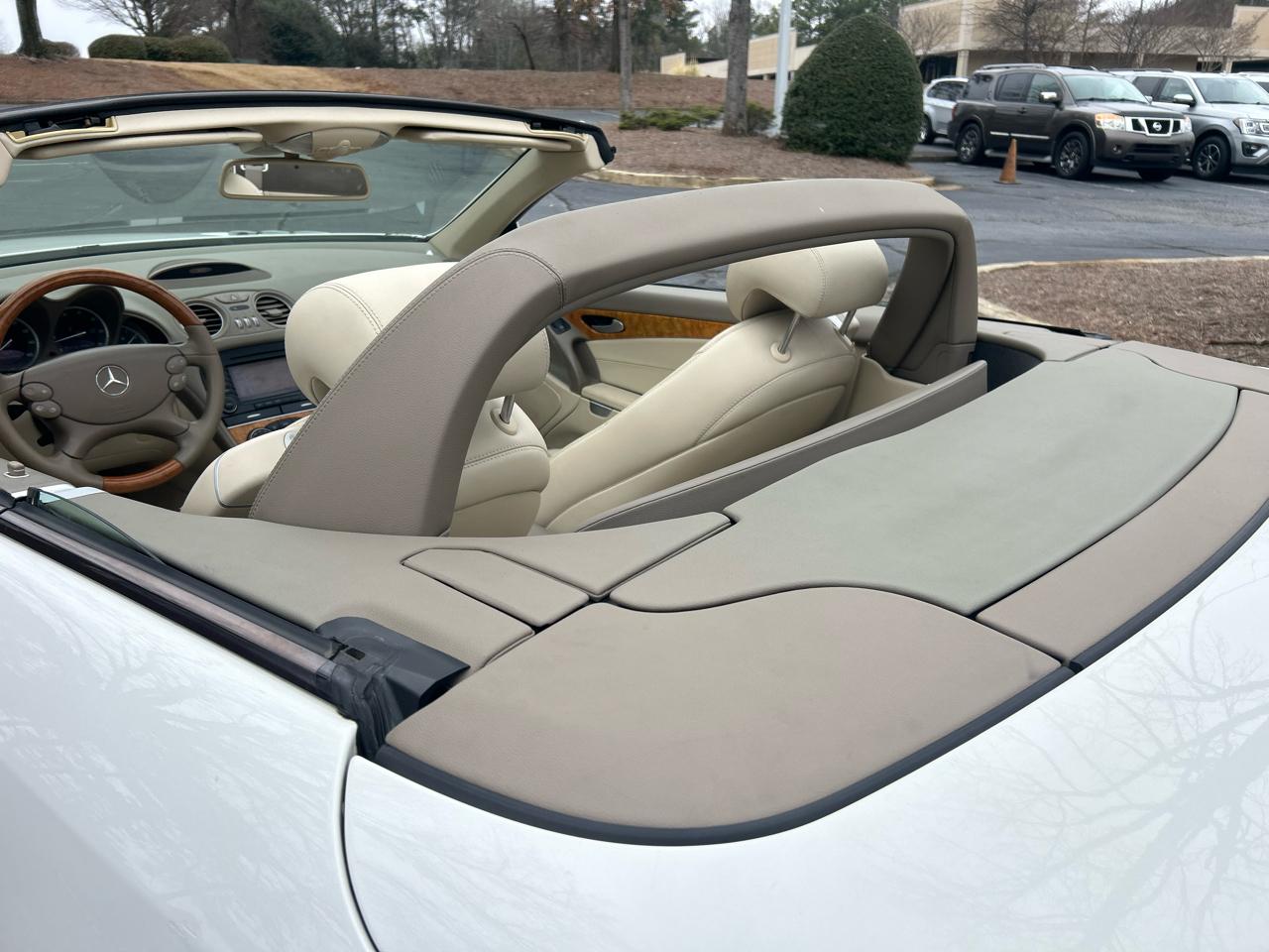 Mercedes-Benz SL-Class 2dr Roadster 5.5L V8 2008