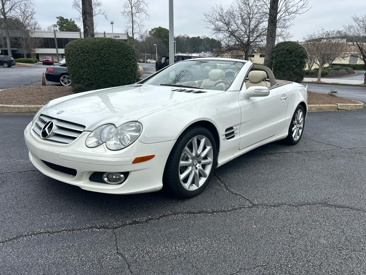 Mercedes-Benz SL-Class 2dr Roadster 5.5L V8 2008