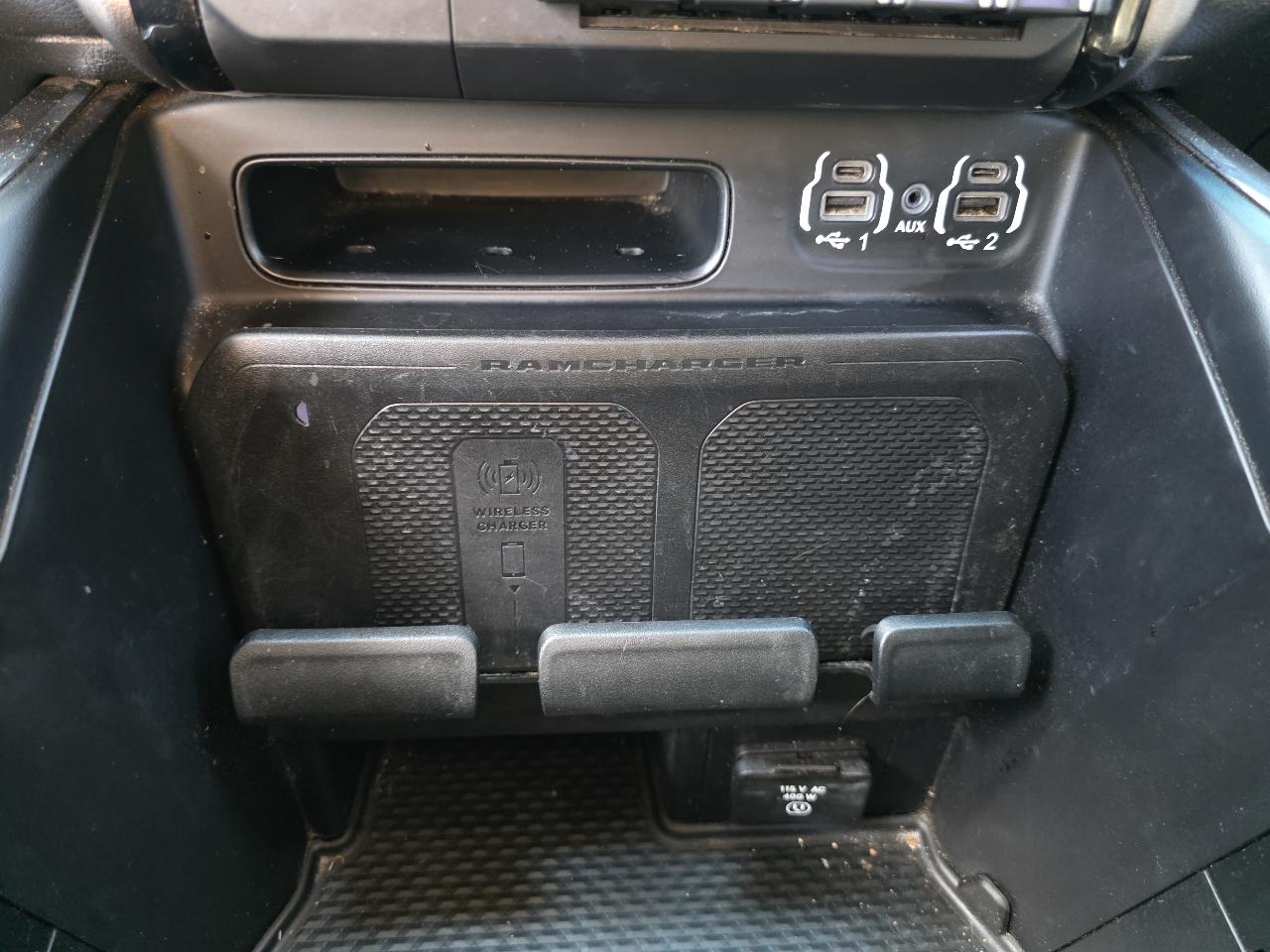 RAM 1500 Laramie 4x4 Crew Cab 5'7" Box 2021