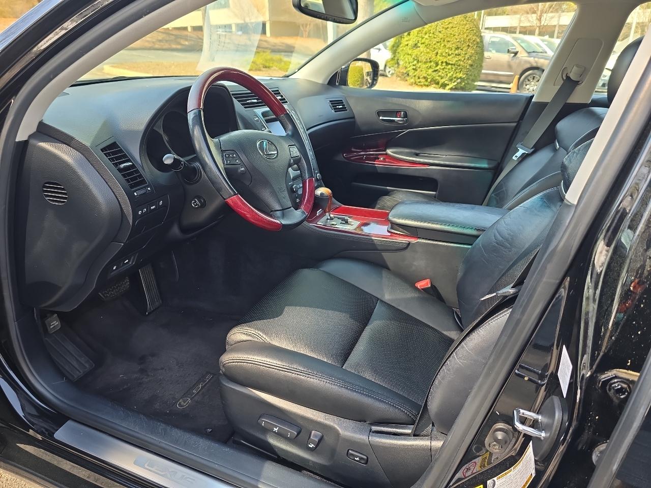 Lexus GS 350 4dr Sdn RWD 2010