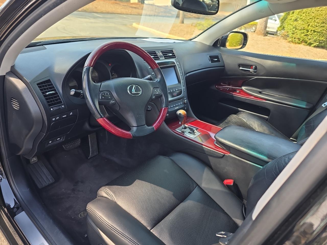 Lexus GS 350 4dr Sdn RWD 2010