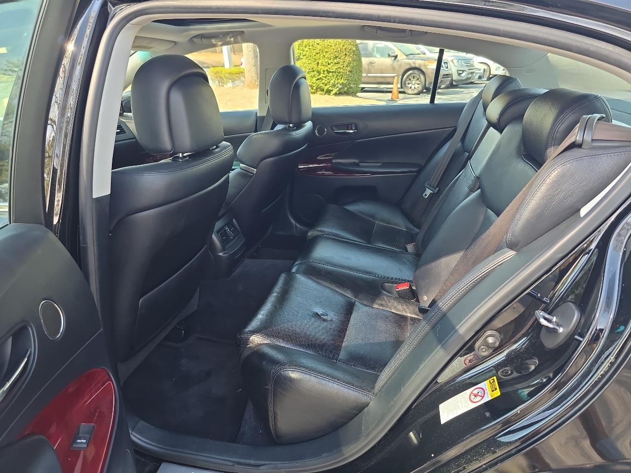 Lexus GS 350 4dr Sdn RWD 2010