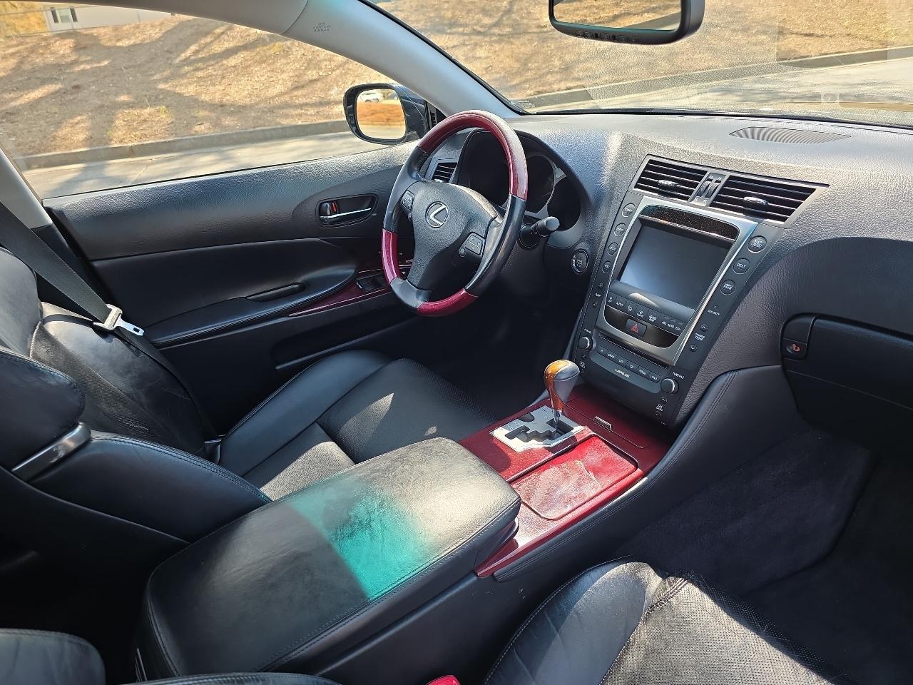 Lexus GS 350 4dr Sdn RWD 2010