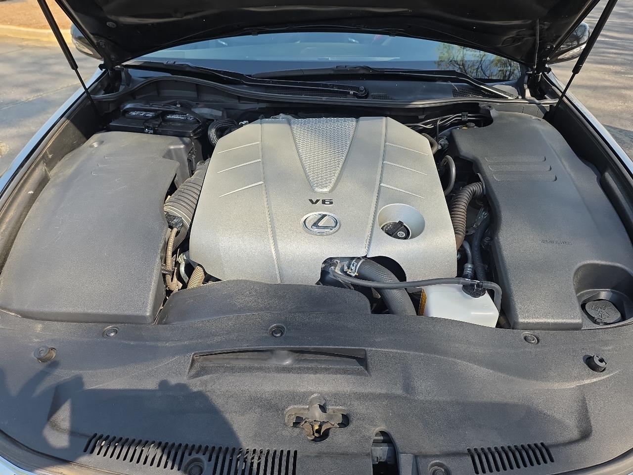 Lexus GS 350 4dr Sdn RWD 2010