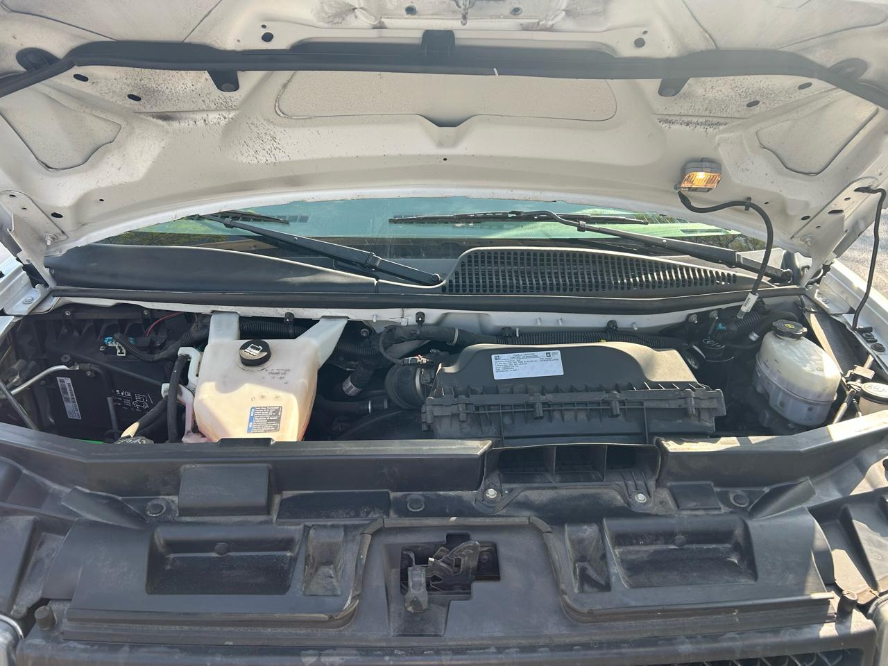 Chevrolet Express Cargo Van RWD 2500 135" 2020