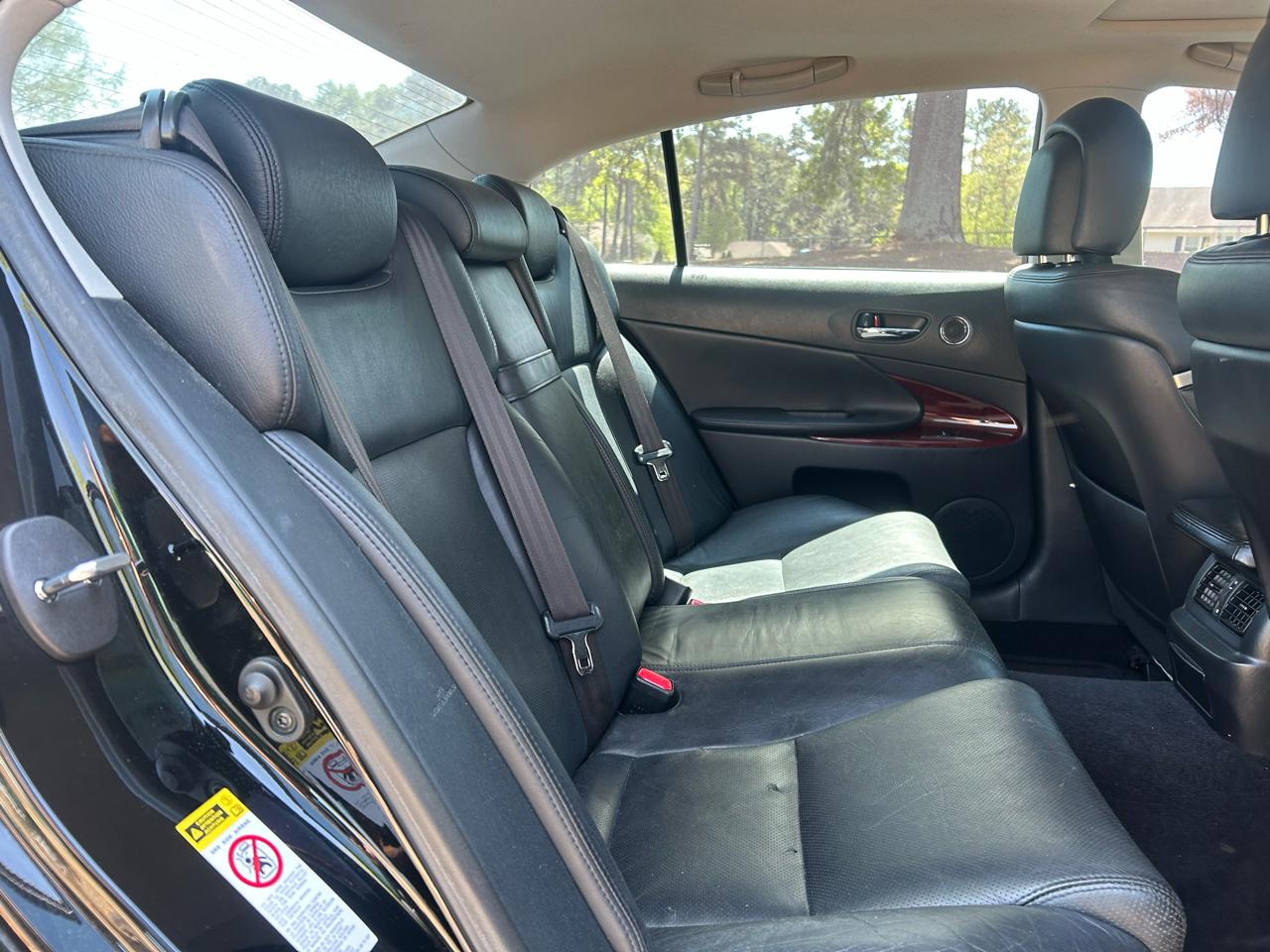 Lexus GS 350 4dr Sdn RWD 2010