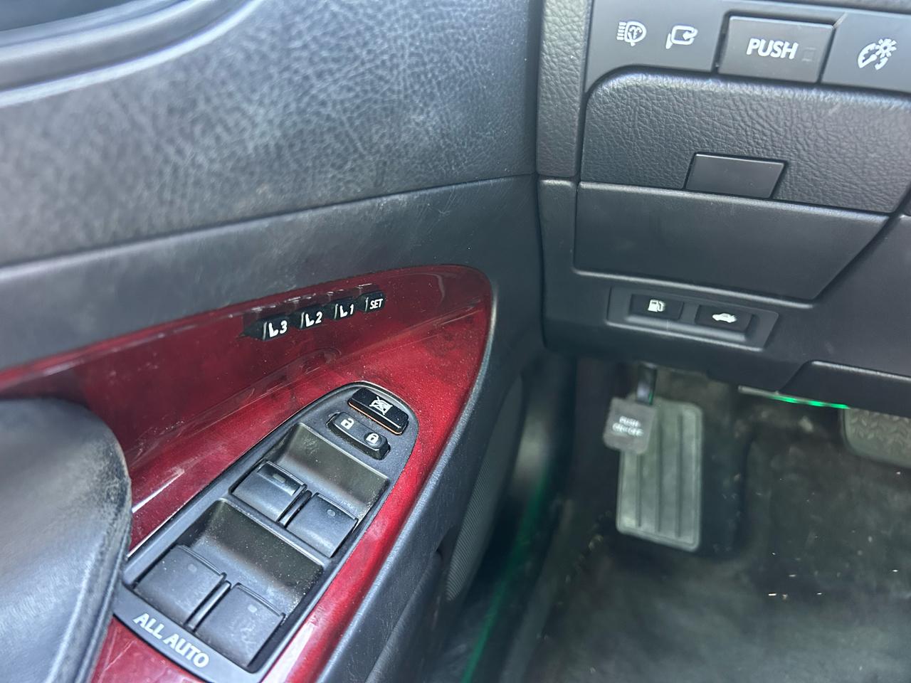 Lexus GS 350 4dr Sdn RWD 2010