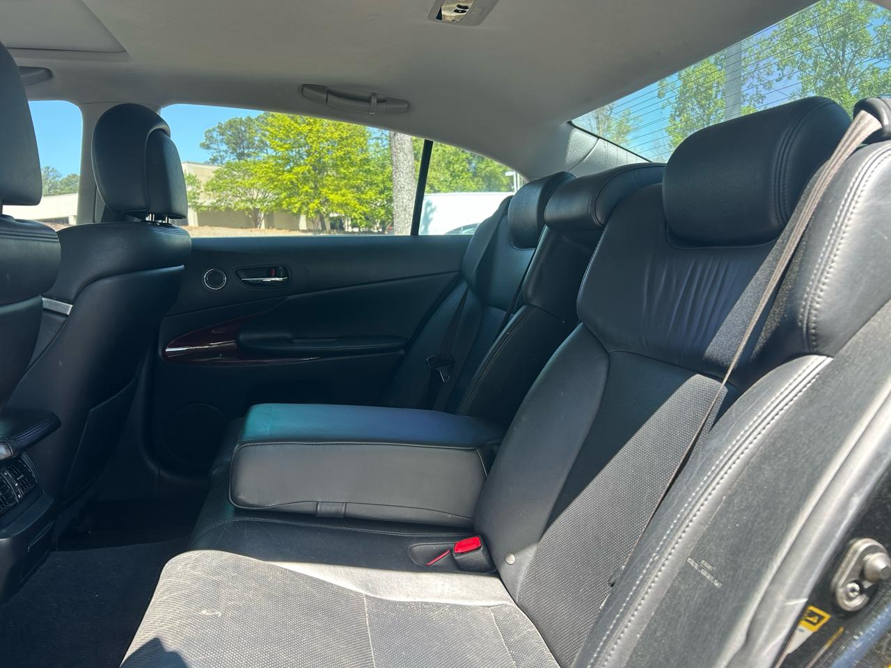 Lexus GS 350 4dr Sdn RWD 2010