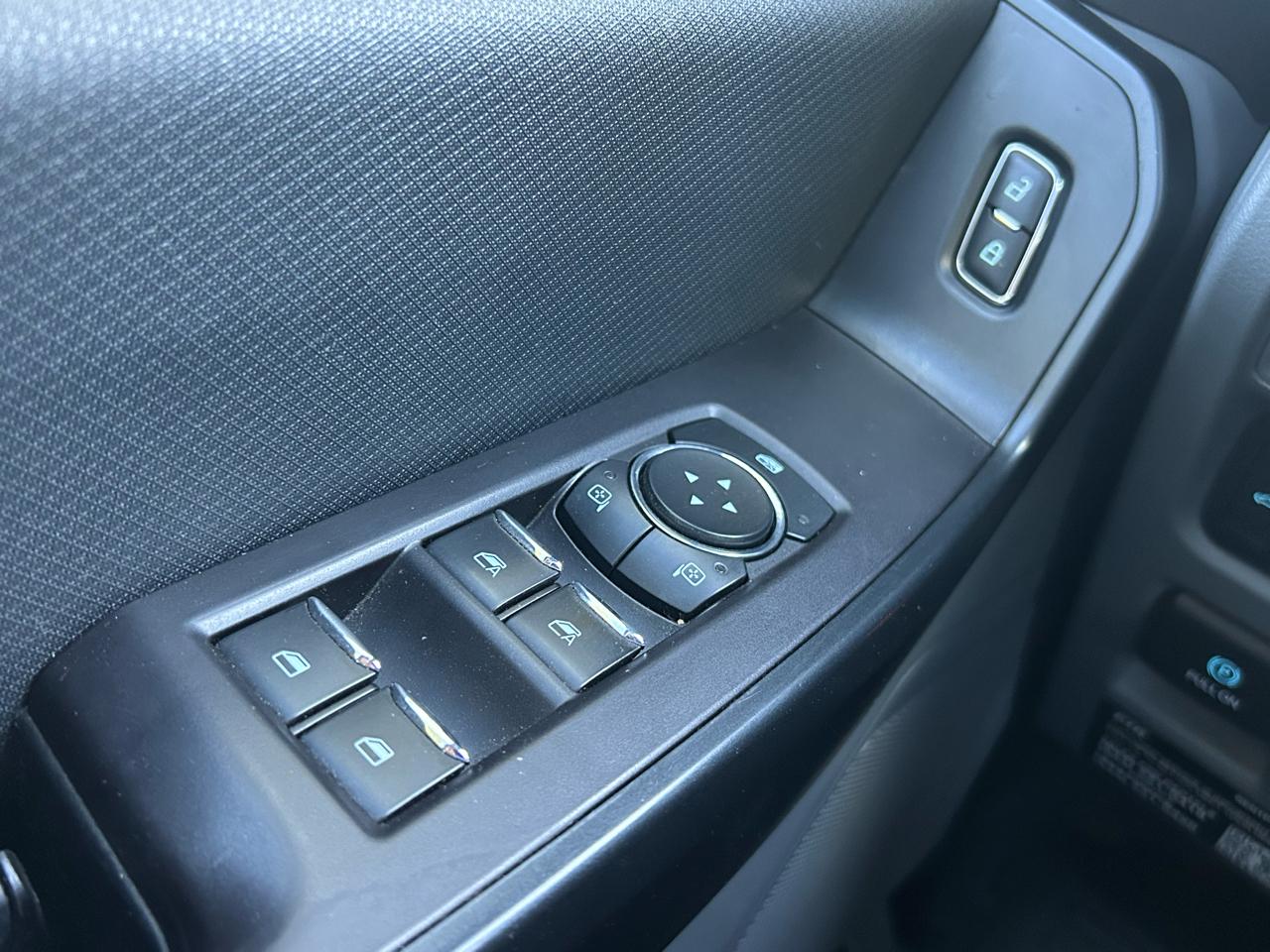 Ford F-150 XL 4WD SuperCrew 5.5' Box 2021