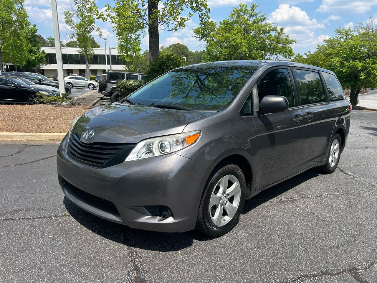 Toyota Sienna L FWD 7-Passenger (Natl) 2017