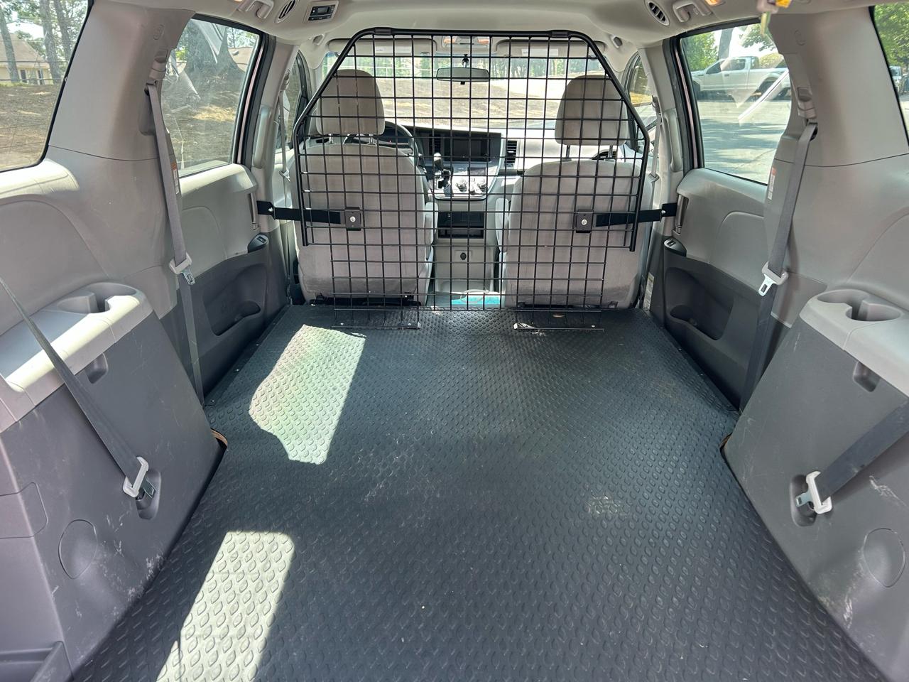 Toyota Sienna L FWD 7-Passenger (Natl) 2017